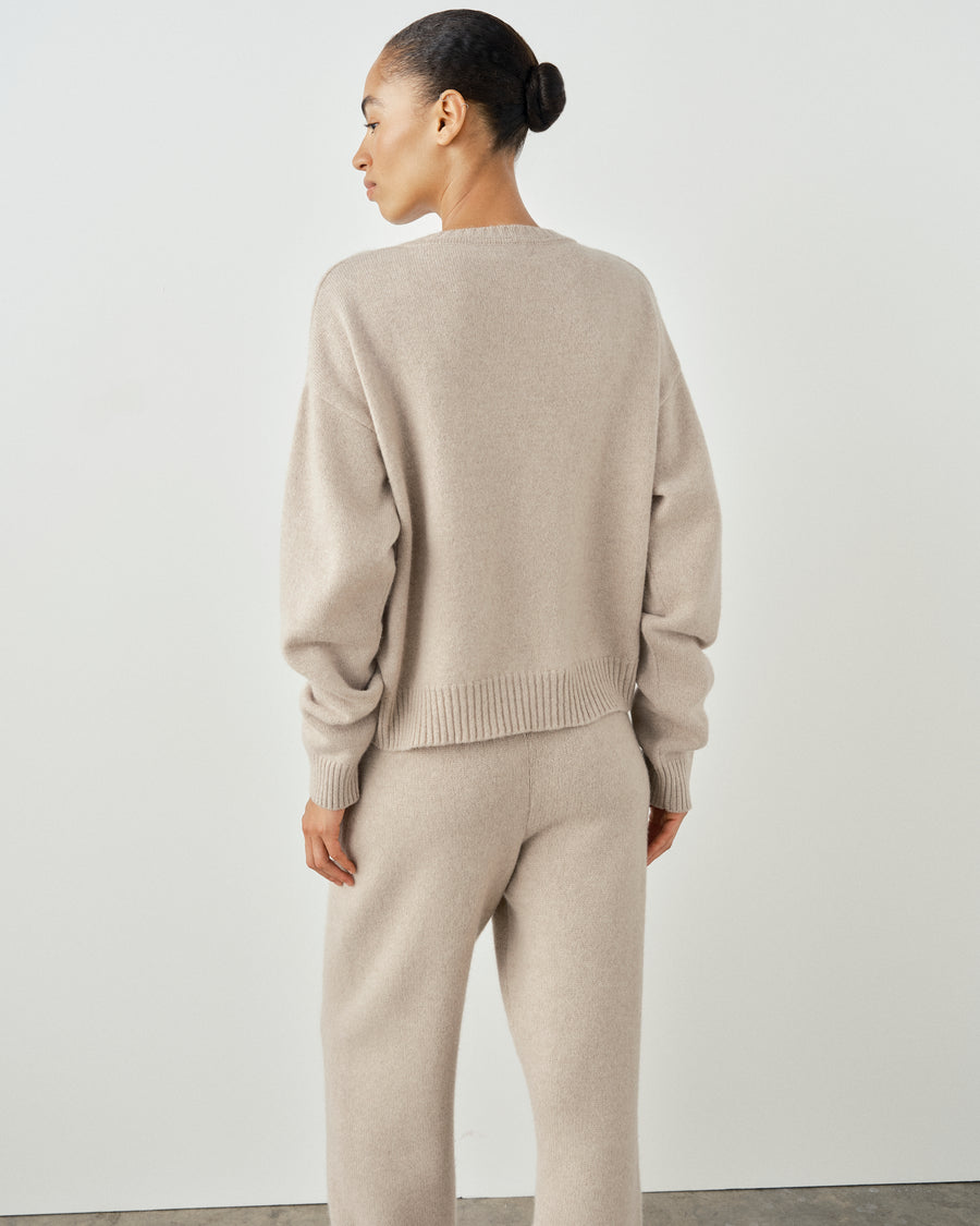 V Neck Sweater in Merino Wool Cashmere