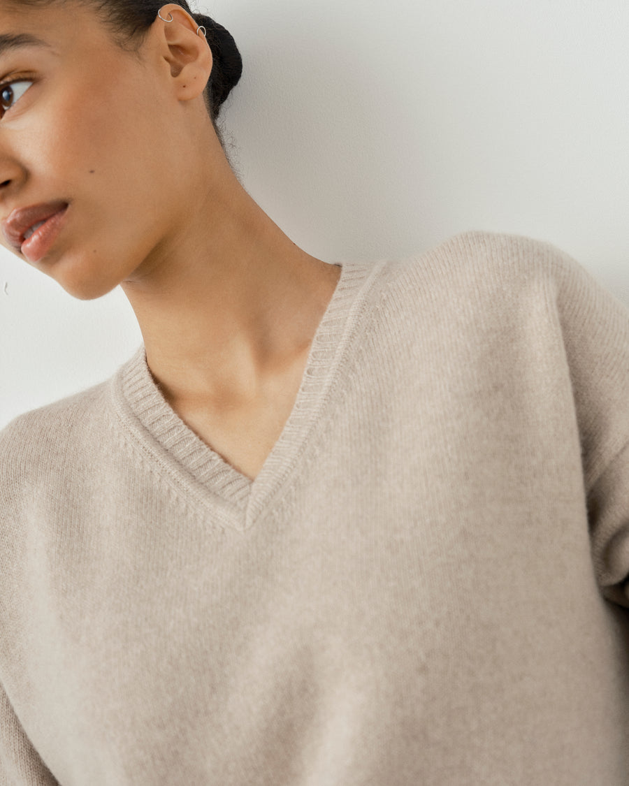 V Neck Sweater in Merino Wool Cashmere