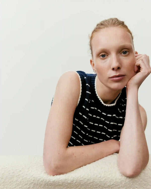 Contrast Pointelle Knit Vest