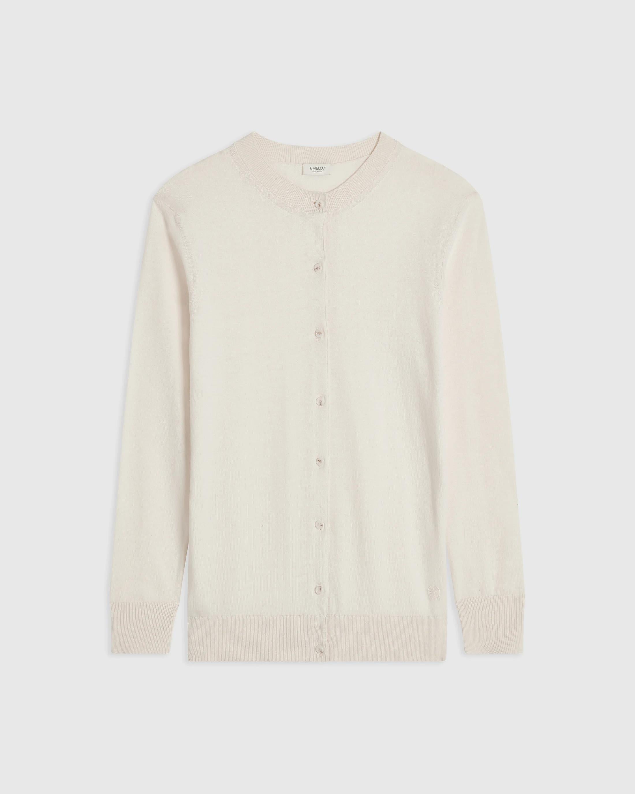 Elegant cream cotton-cashmere cardigan, showcasing refined simplicity and fine craftsmanship.