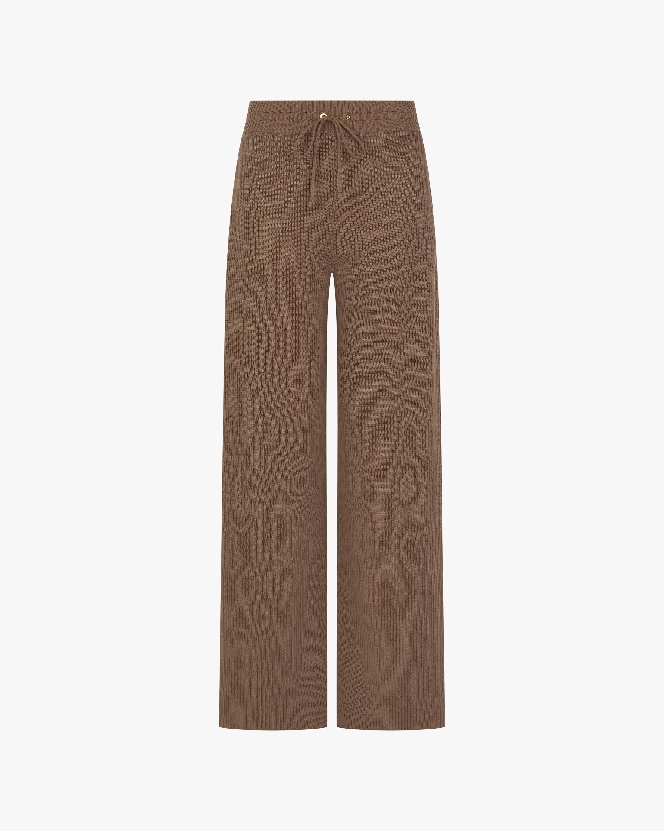 Taupe ribbed wide-leg trouser in cotton-cashmere with gold hardware.