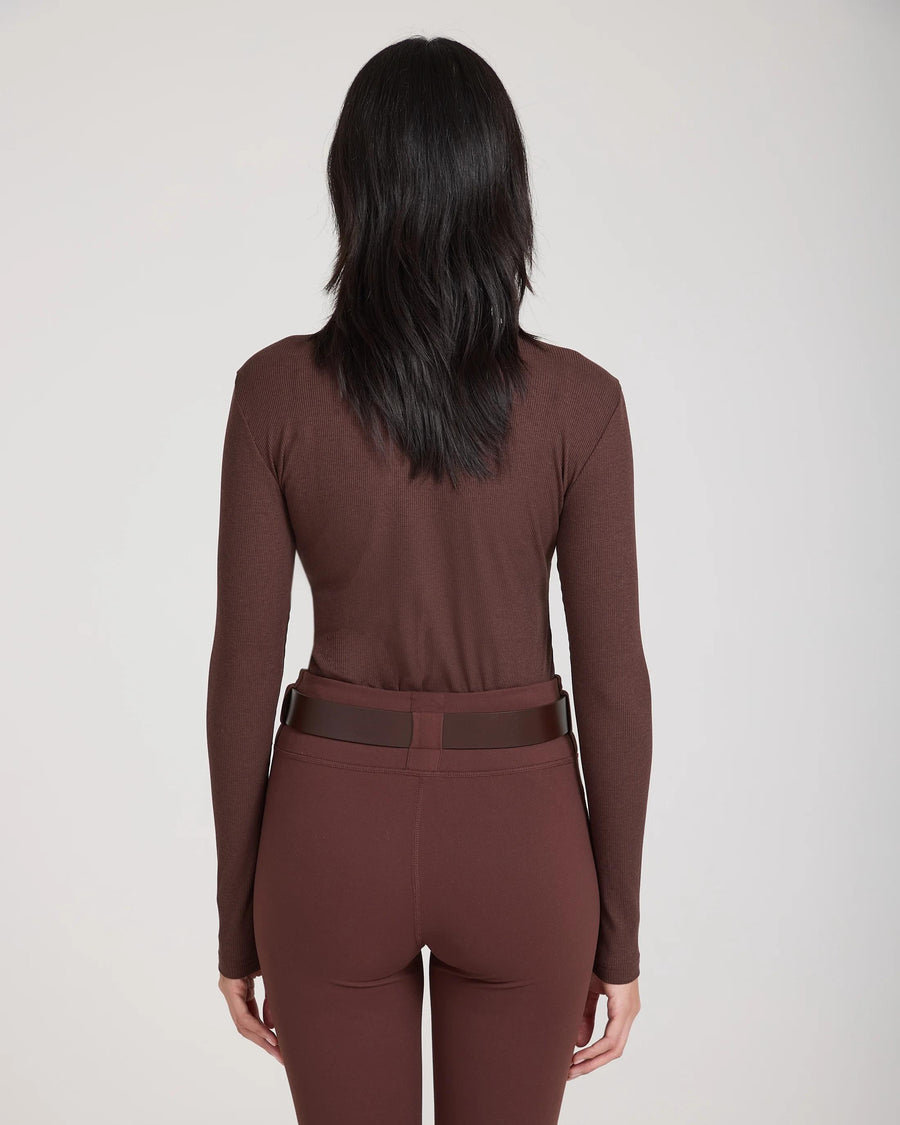 Back view of woman wearing Emello Forma Super Soft Sculpting Leggings with Belt Loops in Chocolate.